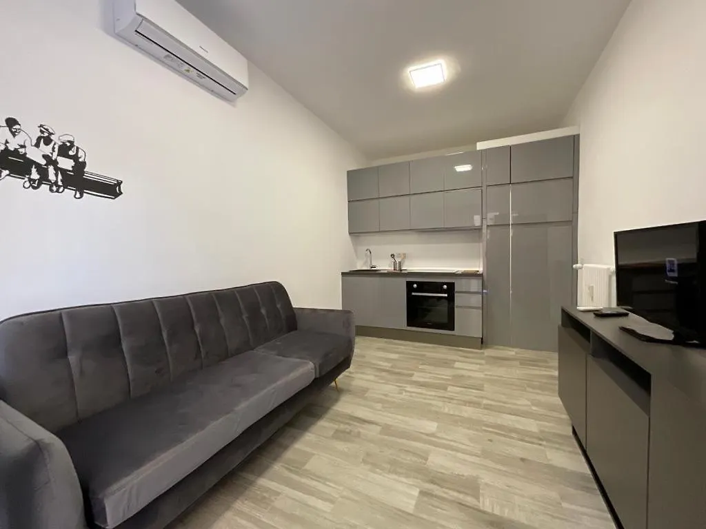 Navigli Nice Milan Apartment
